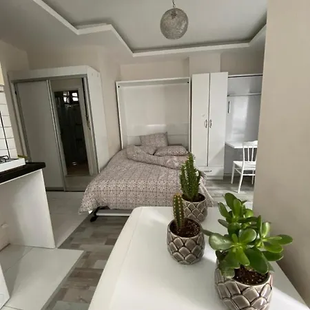 Mstf Emlak Appartement Istanboel